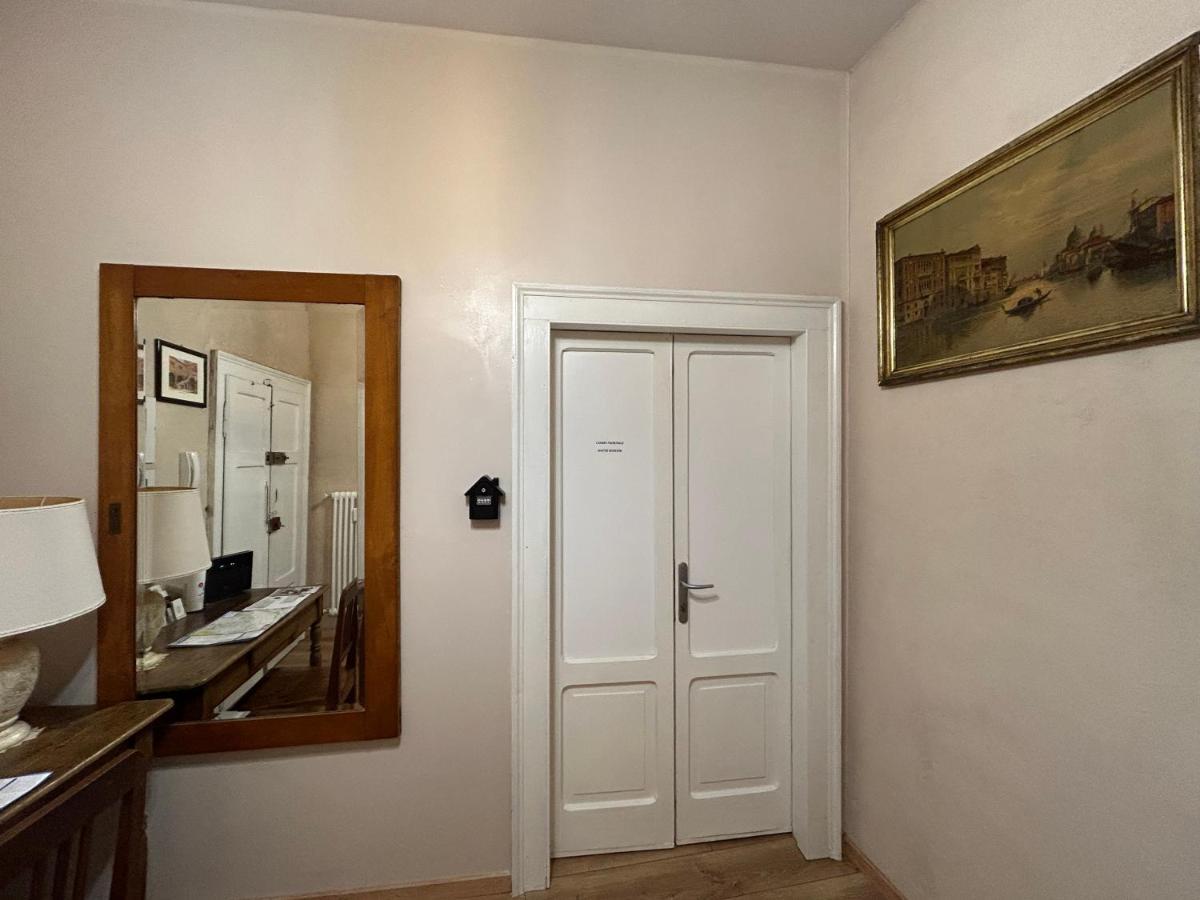 Sofia Rooms Verona Exterior photo