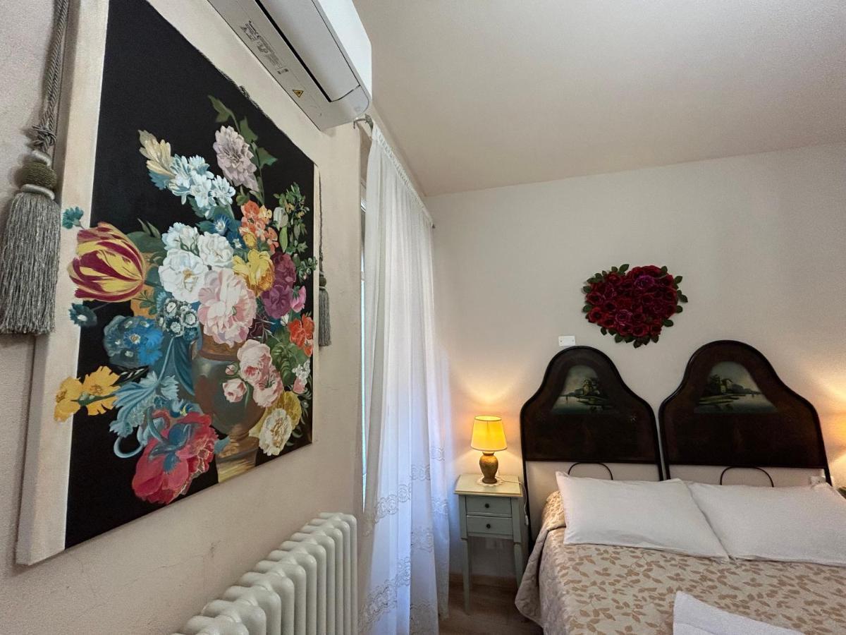 Sofia Rooms Verona Exterior photo